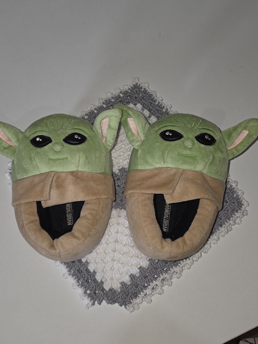 Star Wars Baby Yoda Plush Kids Slippers - Green & Tan